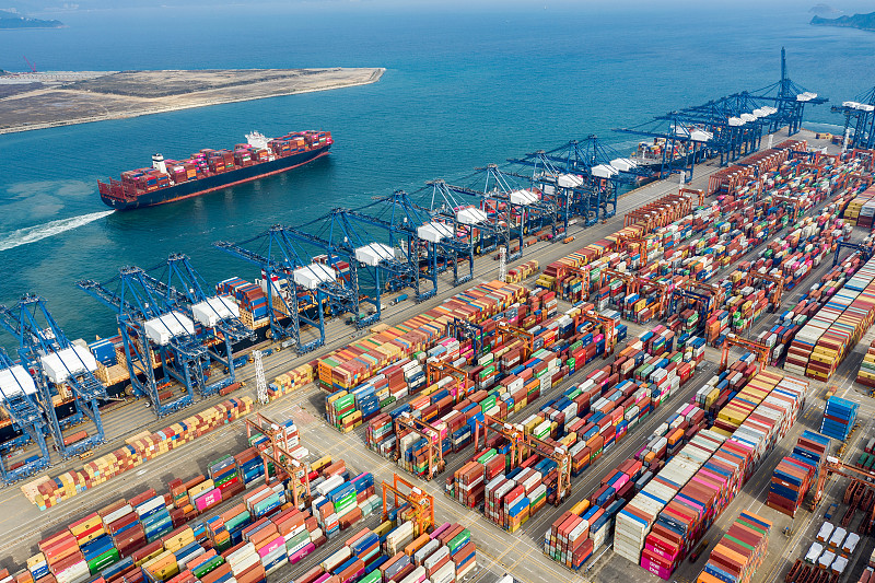 京东物流牵手波兰“超小瓢虫”，助力出库与库存准确率提高至99.5%