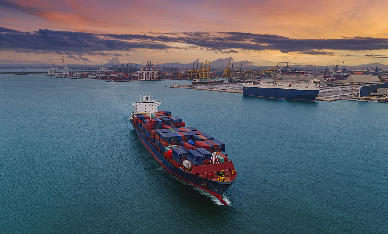 阿联酋物流绩效指数位居中东首位