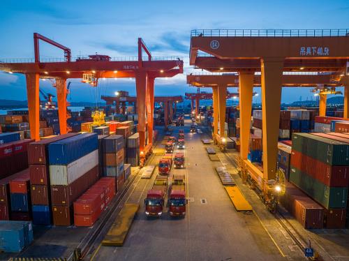 中国邮政速递物流打破低调，携速卖通在深圳办跨境电商大会