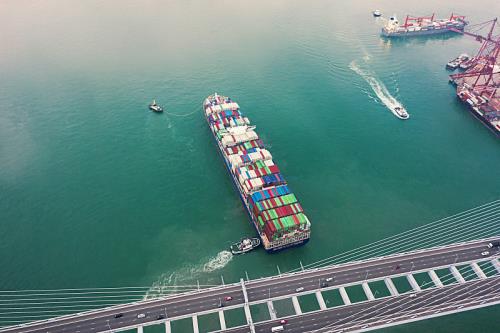 中国浙江宁波到美国快船专线封闭型海运走廊