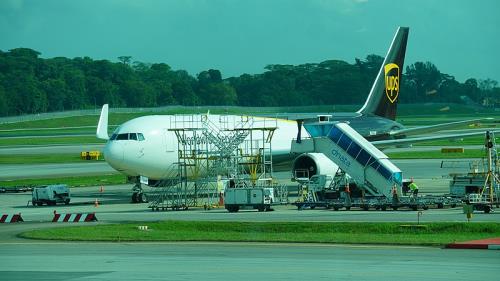 中国江苏苏州到巴布亚新几内亚生鲜冷链空运