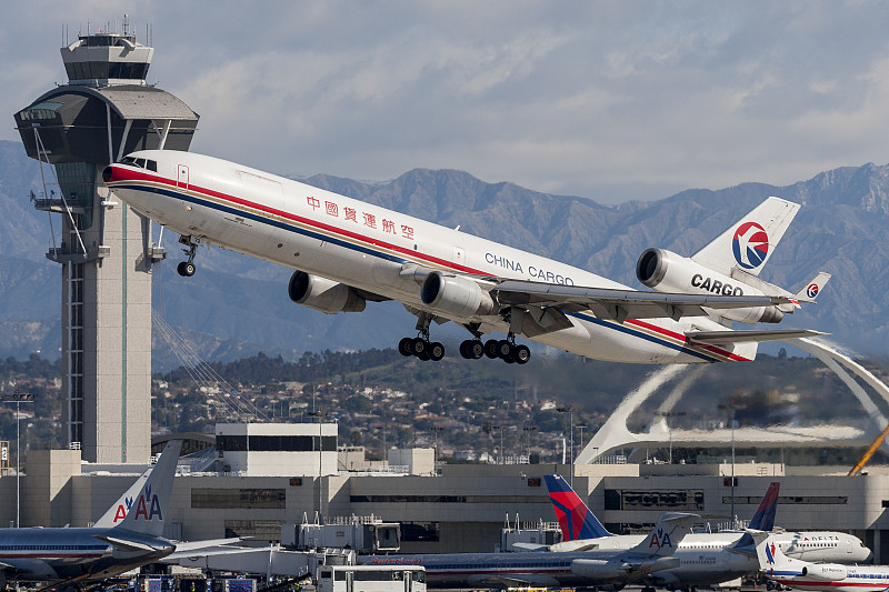 中国广东广州到柬埔寨跨境快递专机 中国广东广州到柬埔寨跨境快递专机