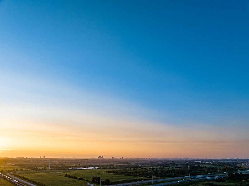 中国福建厦门到科威特跨境快递专机
