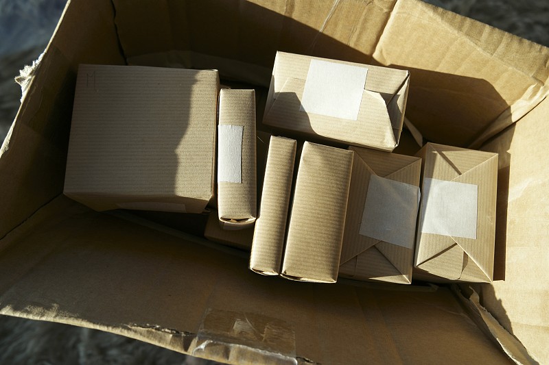 跨境物流尾程配送：USPS / DHL本地化服务谁做的更好？