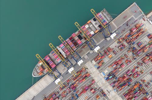 中国广东东莞到日本受限制物品太阳能路灯海运直航