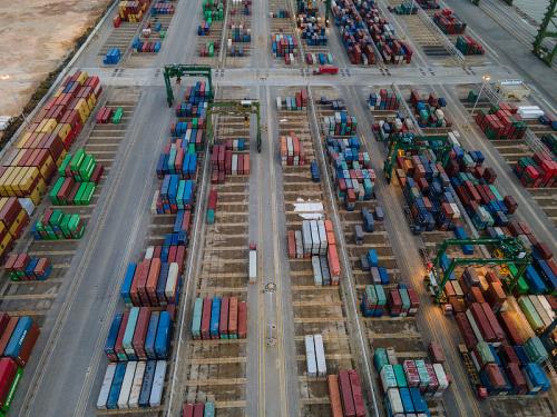 中国江苏苏州到俄罗斯敏感商品高仿耳机货轮专线 中国江苏苏州到俄罗斯敏感商品高仿耳机货轮专线