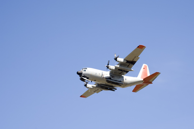 中国广东深圳到英国限制性物品硝石