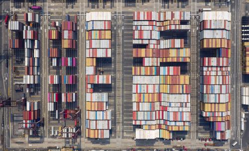 中国江苏苏州到美国高风险货物仿制奢侈品香水专属海运服务