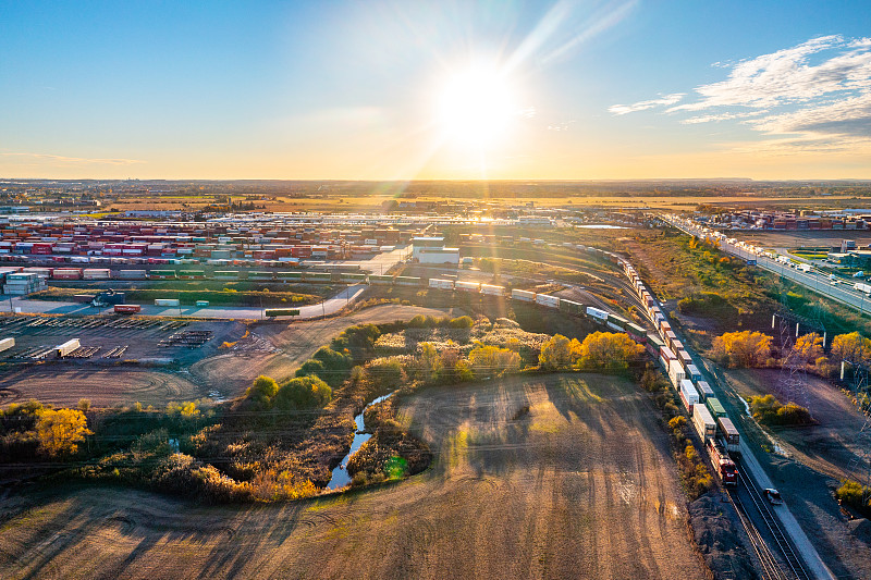中国广东东莞到印度敏感货假酒