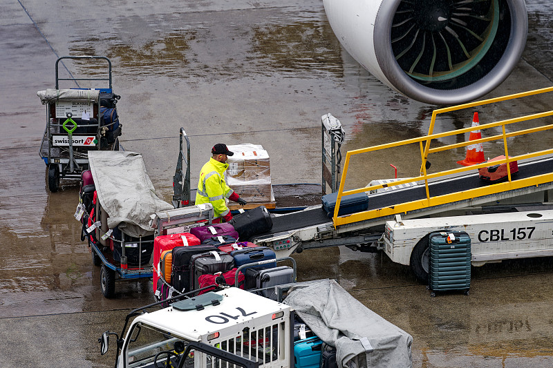 中国广东深圳到埃及监管货物政治宣传品