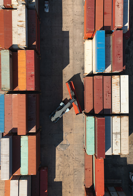 中国广东深圳到澳大利亚快递（DHL/FedEx）跨境代发费用多