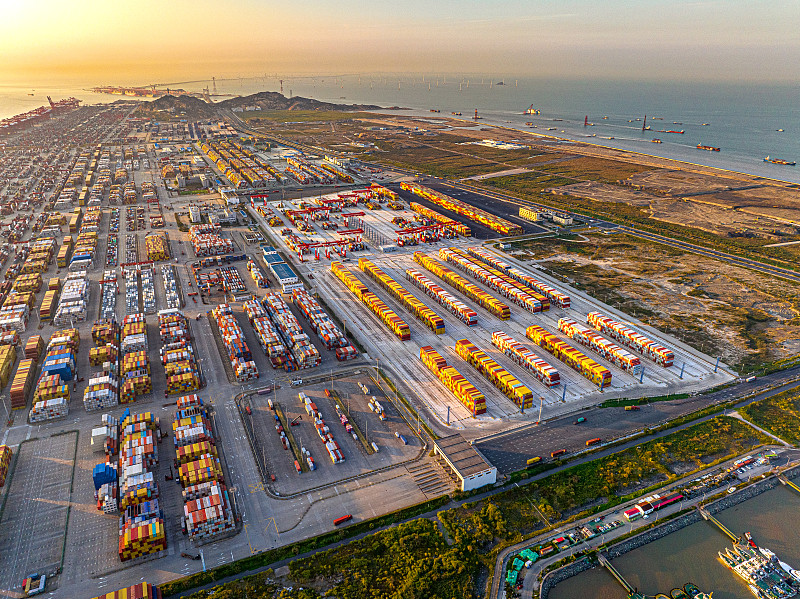 中国广东深圳到阿联酋快递(DHL/FedEx)跨境代发要多少钱 中国广东深圳到阿联酋快递(DHL/FedEx)跨境代发要多少钱