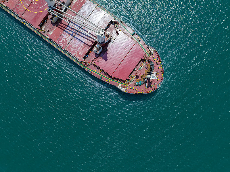 中国广东东莞到美国纽约快递（DHL/FedEx）跨境代发要多少费用