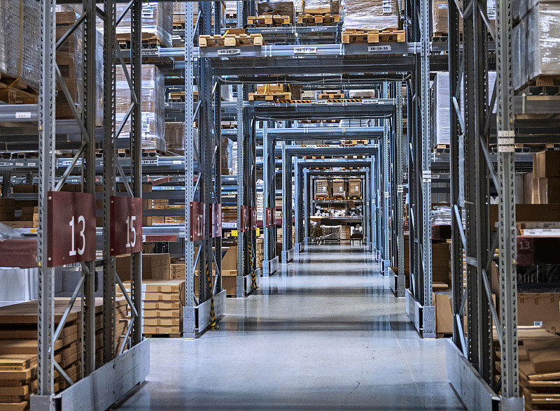 中国广东深圳到新加坡快递(DHL/FedEx)跨境代发多少费用 中国广东深圳到新加坡快递(DHL/FedEx)跨境代发多少费用