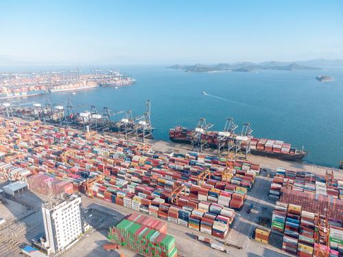 中国广东深圳到英国快递（DHL/FedEx）跨境代发费用多