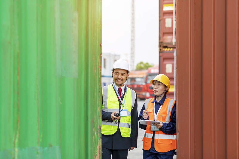 中国江苏苏州到荷兰快递(DHL/FedEx)海外代发费用是多少 中国江苏苏州到荷兰快递(DHL/FedEx)海外代发费用是多少