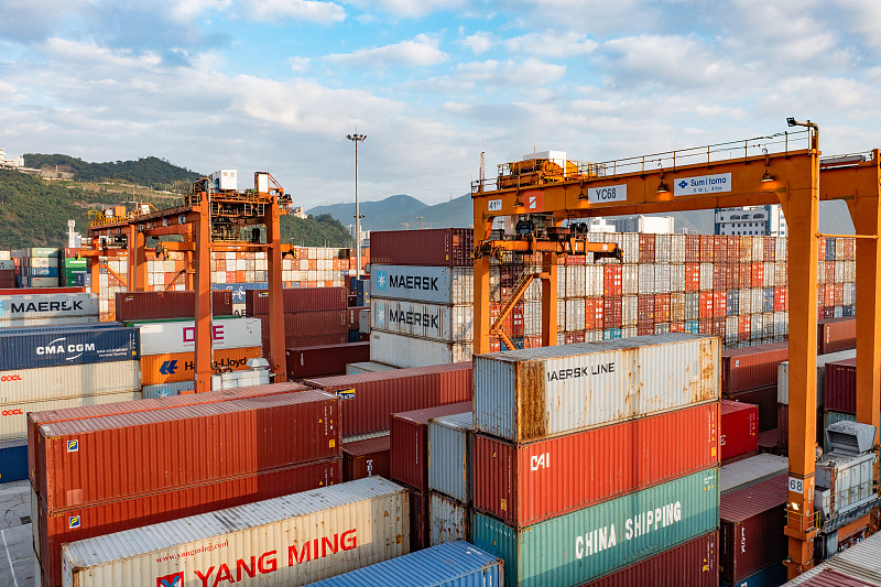 中国江苏苏州到泰国快递（DHL/FedEx）海外代发要多少费用