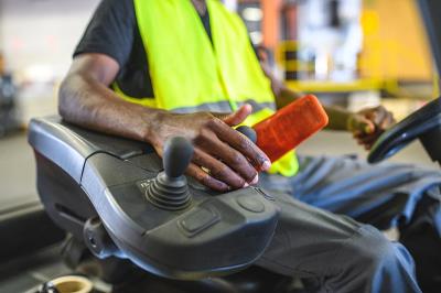 海淘背上“两座大山”：物流体验不佳，监管政策不定相应数据