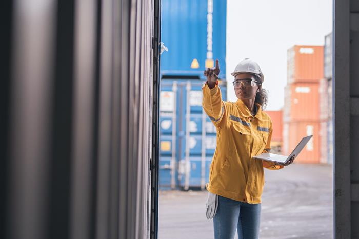 襄阳市雷丰鑫隆物流有限公司相应概要