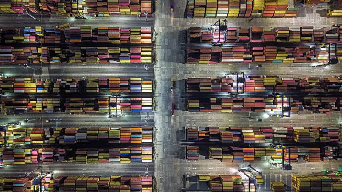 听说新银河世纪用的EMS物流,为什么不是海外直邮?谁能介绍下。_百度...相应概要